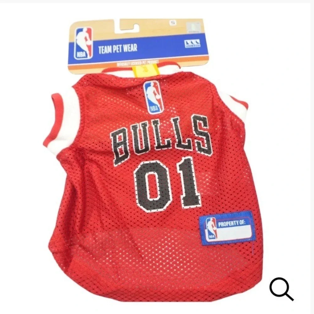 Pets First Chicago Bulls NBA Pet Jersey Small Red Basketball Dog Shirt NWT